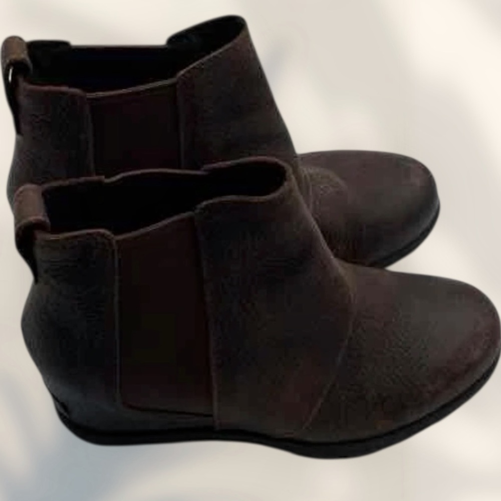 Sorel Joan of Arctic Wedge II Chelsea Boots – Brown Leather – Women’s Size 9